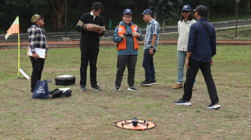 Highlight image for Pelatihan Drone dan Sertifikasi Remote Pilot