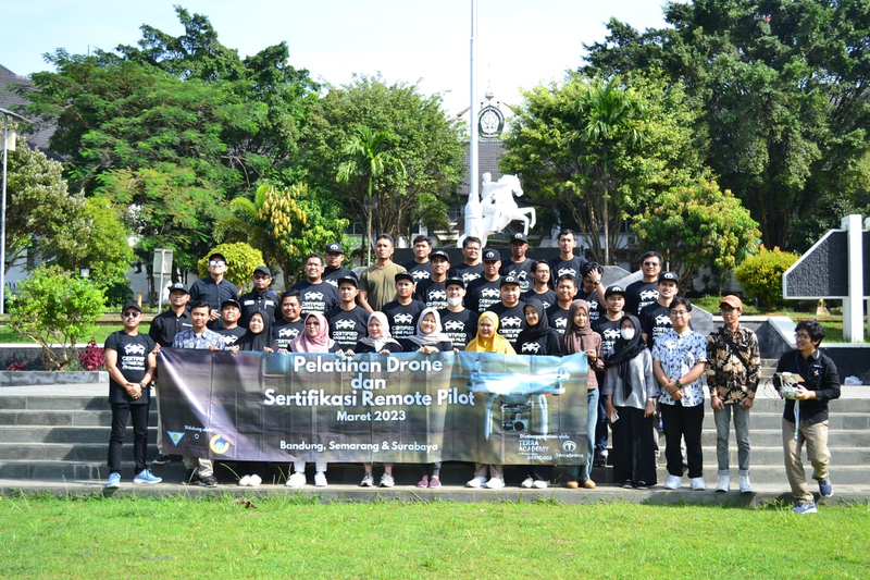 Highlight image for Pelatihan Drone dan Sertifikasi Remote Pilot