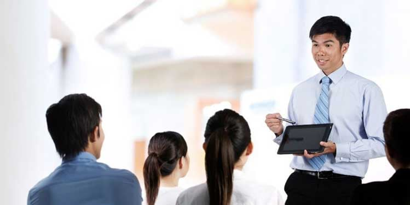 Highlight image for Membangun Karir dengan Keahlian Public Speaking: Tips Ampuh bagi Mahasiswa dan Para Profesional