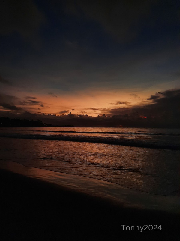 Highlight image for Wallpaper HP Sunset di Pantai Anyer Bagian Kedua
