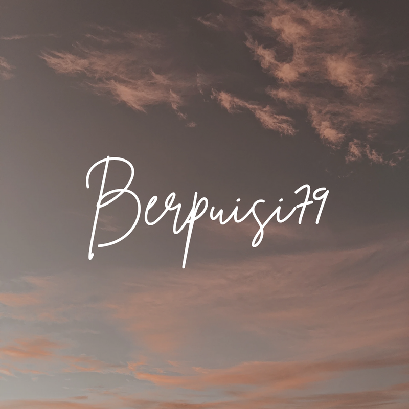 Highlight image for Menulis puisi